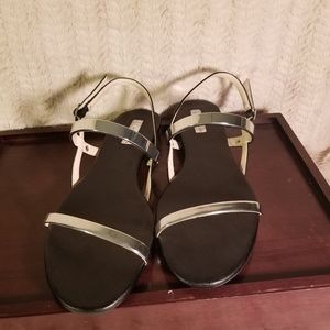 BRAND NEW!  I.N.C. Ganzi Black/Metallic Sandal